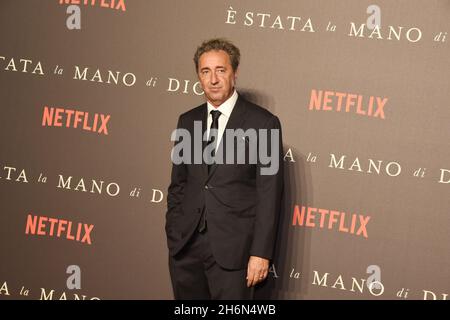 Naples, Italy. 16th Nov, 2021. The director Paolo Sorrentino on the red carpet during the presentation of his last film ' E' stata la mano di Dio'. The last work of Sorrentino presented at Metropolitan Cinema of Naples, was candidate for 2022 Oscar Prize as the best foreign film. (Photo by Pasquale Gargano/Pacific Press) Credit: Pacific Press Media Production Corp./Alamy Live News Stock Photo