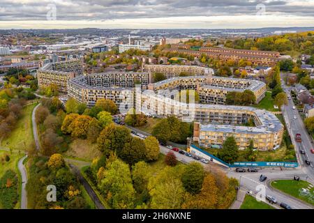 SHEFFIELD, UK - NOVEMBER 4, 2021.  An aerial view of the Park Hill Estate apartment buildings in Sheffield during their redevelopment. Stock Photo