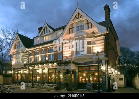 Crown and Greyhound Pub in Dulwich Village, London. Stock Photo