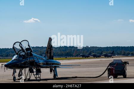 A T-38 Talon sits on the flightline during a first assignment instructor pilot immersion (FAIP) at Shaw Air Force Base, South Carolina, Nov. 2, 2021. FAIPs received familiarization rides, aircrew flight equipment training, aircraft capabilities briefs, viewed operational readiness athletic training and were taught best practices and procedures from combat-ready fighter pilots. (U.S. Air Force photo by Senior Airman Cody Sanders) Stock Photo