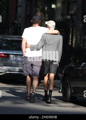 New York - NY - 08/16/2019 - Lee Pace and boyfriend Matt Foley leaving ...