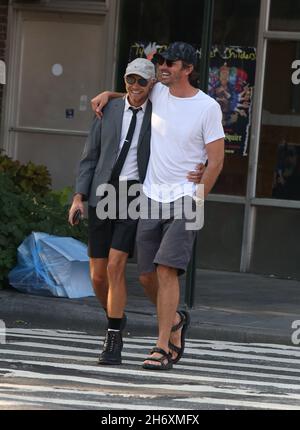 New York - NY - 08/16/2019 - Lee Pace and boyfriend Matt Foley leaving ...