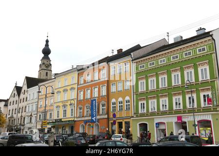 Stadtplatz von  Baunau am Inn, Österreich, Europa - Town square in Braunau am Inn, Austria, Europe Stock Photo