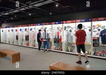 New York, Cooperstown, Baseball Hall of Fame. Solid wood hand carved  baseball hero statue of Babe Ruth Stock Photo - Alamy