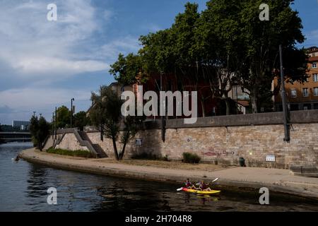 France, Lyon, August 2020. Illustration of the city of Lyon. Banks of the Saone.  Photograph by Martin Bertrand. France, Lyon, Aout 2020. Illustration Stock Photo