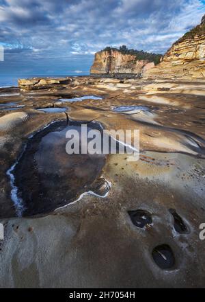 rockpool and rock patterns at terrigal on nsw central coast Stock Photo