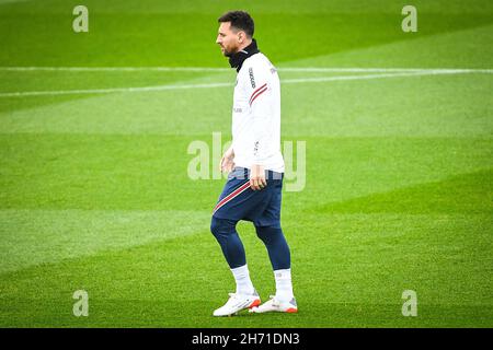 Lionel (Leo) MESSI of PSG during the training of the Paris Saint-Germain team on November 19, 2021 at Camp des Loges in Saint-Germain-en-Laye, France - Photo: Matthieu Mirville/DPPI/LiveMedia Stock Photo