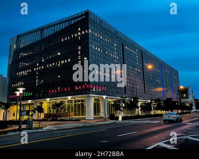 MIAMI BEACH, UNITED STATES - Sep 21, 2021: A beautiful summer evening at the Collins Park parking garage in Miami Beach, Florida Stock Photo