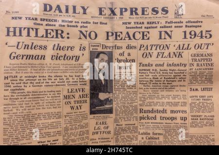 'Hitler: No Peace in 1945-Unless there is German Victory' headline on the front page of the Daily Express on 1st January 1945. Stock Photo