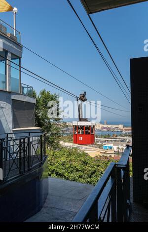 Cable car arriving at Montjuic station in the city of Barcelona Stock ...