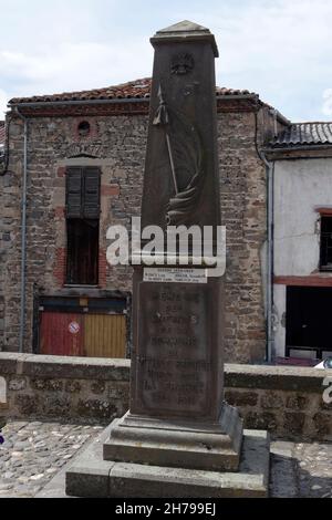 war memorial in the commune of Vieille-Brioude ,Haute-Loire department, Auvergne-Rhône-Alpes region ,France Stock Photo