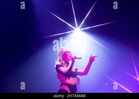 Stockholm, Sweden. 21st Nov, 2021. STOCKHOLM 20211121 Swedish singer Zara Larsson performs at Avicii Arena in Stockholm, Sweden, Nov. 21, 2021, during The poster girl tour. Photo: Stina Stjernkvist/TT/code 11610 Credit: TT News Agency/Alamy Live News Stock Photo