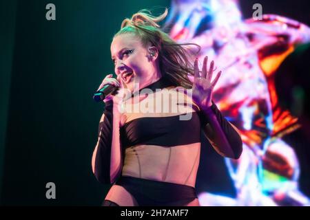 Stockholm, Sweden. 21st Nov, 2021. STOCKHOLM 20211121 Swedish singer Zara Larsson performs at Avicii Arena in Stockholm, Sweden, Nov. 21, 2021, during The poster girl tour. Photo: Stina Stjernkvist/TT/code 11610 Credit: TT News Agency/Alamy Live News Stock Photo