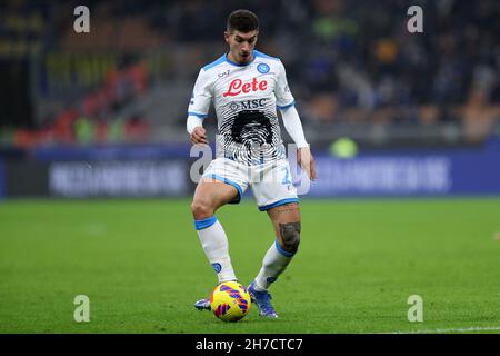 Giovanni Di Lorenzo of Ssc Napoli  controls the ball during the Serie A match between Fc Internazionale and Ssc Napoli Stock Photo