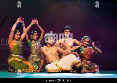 23rd October 2015, INDIA, KARNATAKA, BANGALORE.  Dancer on stage for Performance at Dushera Festival at Phoenix Mall Stock Photo