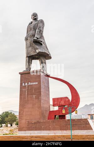 Khujand, Sughd Province, Tajikistan. August 20, 2021. Lenin statue in the City Park in Khujand. Stock Photo