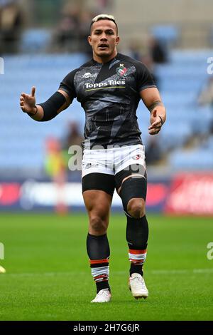 Coventry. United Kingdom. 20 November 2021. Premiership Rugby Cup. Wasps V Leicester Tigers. Coventry Building Society arena. Coventry. Hosea Saumaki (Leicester Tigers) during the Premiership Rugby cup game between Wasps and Leicester Tigers. Stock Photo