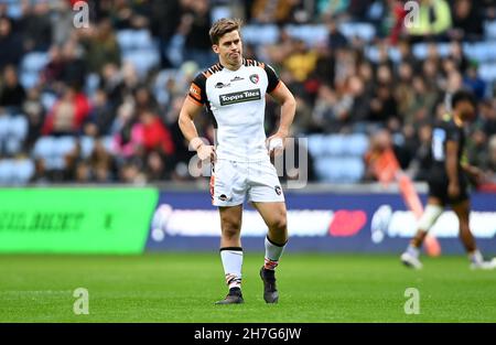 Coventry. United Kingdom. 20 November 2021. Premiership Rugby Cup. Wasps V Leicester Tigers. Coventry Building Society arena. Coventry. Guy Porter (Leicester Tigers) during the Premiership Rugby cup game between Wasps and Leicester Tigers. Stock Photo