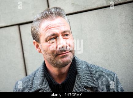 Hamburg, Germany. 22nd Nov, 2021. The singer Sasha. On 05.01.2022 Sasha will be 50 years old. Credit: Daniel Bockwoldt/dpa/Alamy Live News Stock Photo