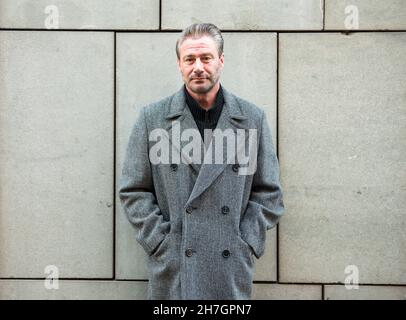 Hamburg, Germany. 22nd Nov, 2021. The singer Sasha. On 05.01.2022 Sasha will be 50 years old. Credit: Daniel Bockwoldt/dpa/Alamy Live News Stock Photo