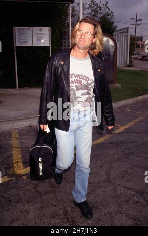 Kurt Russell arrives from New York City on November 9, 1992 at Los ...