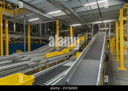 Empty Amazon fulfillment center prior to opening, Pennsylvania USA Stock Photo