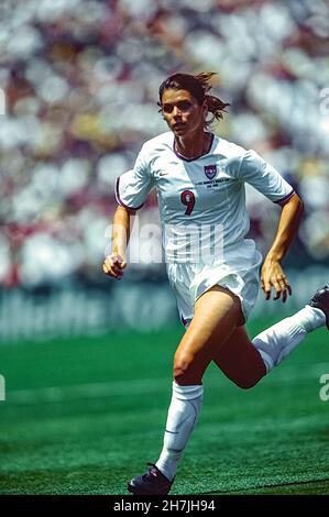 Mia Hamm (USA) competing in the 1999 FIFA Women's World Cup Soccer Final Stock Photo