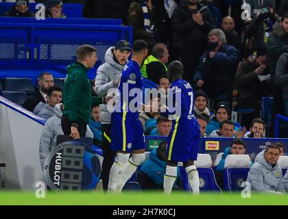 Stamford Bridge, Chelsea, London, UK. 23rd Nov, 2021. Champions League football, Chelsea FC versus Juventus: Ngolo Kante of Chelsea substituted off for Ruben Loftus-Cheek of Chelsea during the 1st half Credit: Action Plus Sports/Alamy Live News Stock Photo