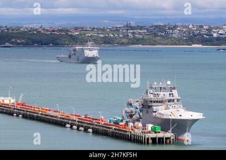 HMNZS Canterbury returning to Devonport Naval Base to join HMNZS Manawanui in Auckland on Tuesday, November 22, 2021. Photo: David Rowland / One-Image Stock Photo
