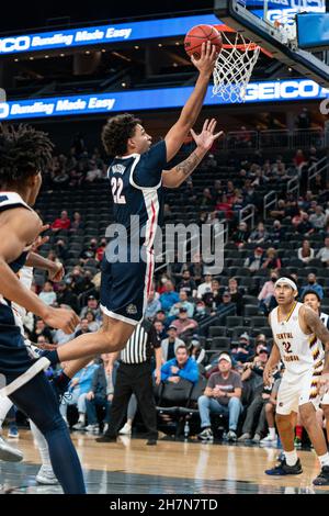 Gonzaga Bulldogs forward Anton Watson (22) scores on a layup during a NCAA basketball game against the Central Michigan Chippewas, Monday, Nov. 22, 20 Stock Photo