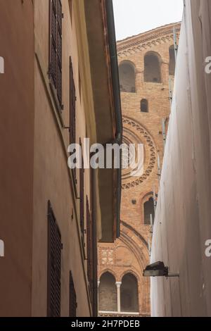 cremona particolare di palazzi di piazzza del duomo altro 3 Stock Photo