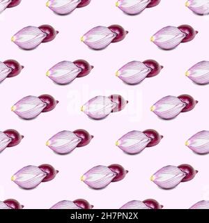 Fresh raw red sliced onion bulb seamless pattern on light background. Stock Photo