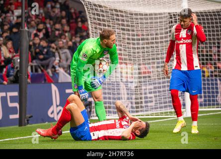 Estadio Wanda Metropolitano, Madrid, Spain. 24th Nov, 2021. Champions League football, Club Atletico de Madrid versus AC Milan; Gimenez, Savic and Oblak Credit: Action Plus Sports/Alamy Live News Stock Photo