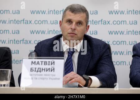 KYIV, UKRAINE - NOVEMBER 25, 2021 - Deputy Minister of Youth and Sports of Ukraine Matvii Bidnyi attends a press conference after Ukraine won its firs Stock Photo