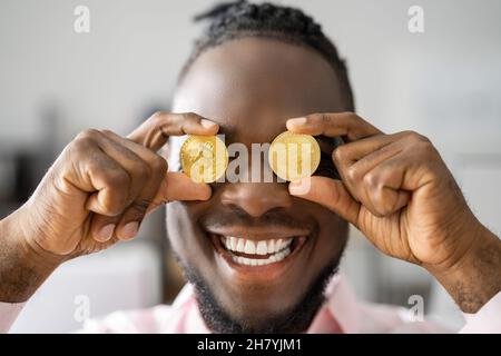 Bitcoin Digital Currency Technology. Electronic Financial Gold Stock Photo