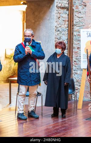 MONTECCHIO EMILIA, ITALY - Oct 24, 2021: The famous singer Orietta Berti and the major talk at San Simone festival in Italy Stock Photo