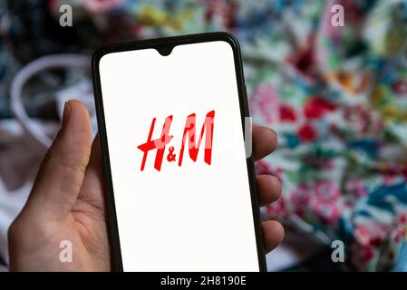 H&M: Barcelona recebe estreia mundial da linha Pre-Loved e de um modelo de  loja digital