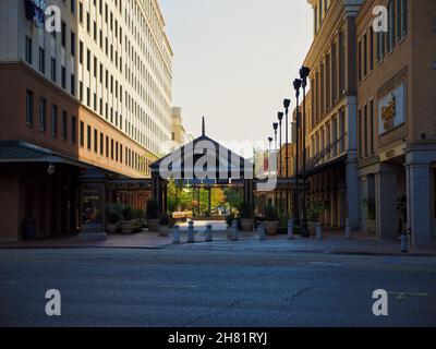 NEW ORLEANS, UNITED STATES - Nov 03, 2021: The Fulton Alley pedestrian mall in New Orleans, USA Stock Photo