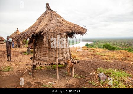 raised storage huts for storing grain of the Karo Tribe in Ethiopia Stock Photo