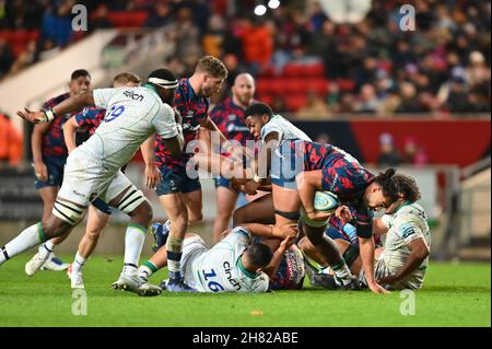 Bristol, UK. 26th Nov, 2021. Christopher Vui of Bristol Bears manages to get away with the ball during the Gallagher Premiership Rugby match between Bristol Rugby and Northampton Saints at Ashton Gate, Bristol, England on 26 November 2021. Photo by Scott Boulton. Editorial use only, license required for commercial use. No use in betting, games or a single club/league/player publications. Credit: UK Sports Pics Ltd/Alamy Live News Stock Photo