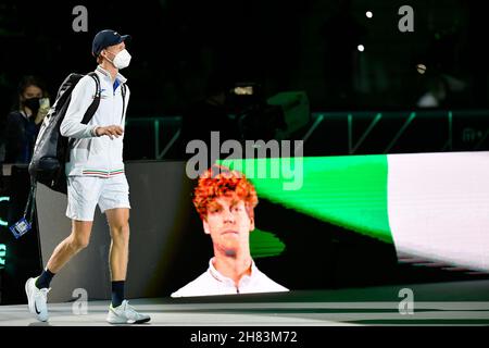 Turin, Italy. 26th Nov, 2021. Tennis - Davis Cup Group D qualification for quarter finals Italia vs Usa Pala Alpitour, Turin, Italy November 26, 2021 Italy's Jannik Sinner (Photo by Tonello Abozzi/Pacific Press) Credit: Pacific Press Media Production Corp./Alamy Live News Stock Photo