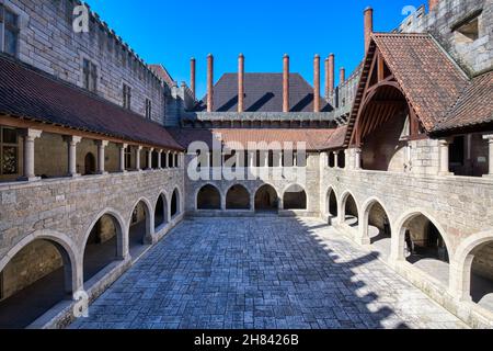 Palace of the Dukes of Bragança, Inner courtyard, Guimaraes, Minho, Portugal Stock Photo