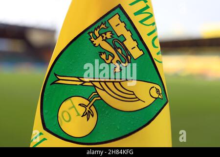 Norwich, UK. 27th Nov, 2021. Norwich city corner flag. Premier League match, Norwich City v Wolverhampton Wanderers at Carrow Road in Norwich on Saturday 27th November 2021. this image may only be used for Editorial purposes. Editorial use only, license required for commercial use. No use in betting, games or a single club/league/player publications. pic by Steffan Bowen/Andrew Orchard sports photography/Alamy Live news Credit: Andrew Orchard sports photography/Alamy Live News Stock Photo