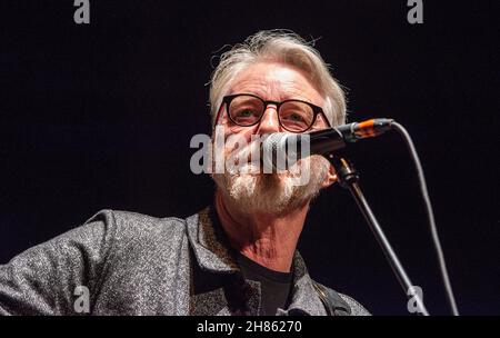 London, UK. 27th November 2021. Billy Bragg ends his UK Tour at The Roundhouse in Camden. Credit: ernesto rogata/Alamy Live News Stock Photo