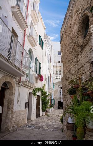 Characteristic alley in the center of Monopoli (Puglia, Italy) Stock Photo