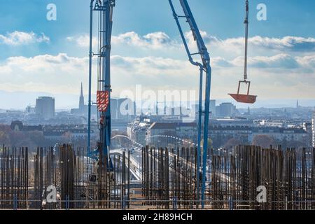 Wien, Vienna: construction site, reinforcement steel, Vienna city center, bridge Reichsbrücke, cathedral Stephansdom (St. Stephen's Cathedral), projec Stock Photo