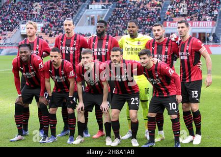 MILAN ITALY- November 28 Stadio G Meazza  Ac milan team during the Serie A match between Ac Milan and Sassuolo  at Stadio G. Meazza on October 264, 2021 in Milan, Italy. Credit: Christian Santi/Alamy Live News Stock Photo