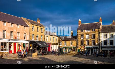 Alnwick Market Square in the Northumbrian town of Alnwick. Stock Photo