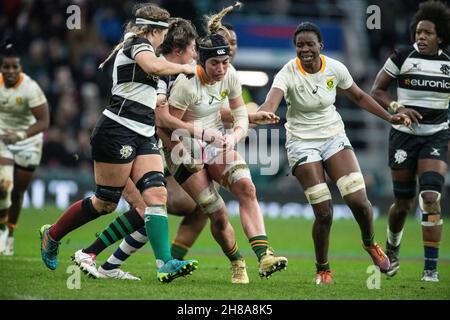 LONDON, ENGLAND - NOVEMBER 27: Springbok Catha Jacobs in action during the Women's International Rugby Killik Cup match between Barbarian Women and Sp Stock Photo