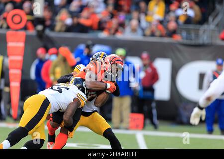 Pittsburgh Steelers inside linebacker Joe Schobert (93) during the second  half of an NFL football game against the Minnesota Vikings, Thursday, Dec.  9, 2021 in Minneapolis. Minnesota won 36-28. (AP Photo/Stacy Bengs